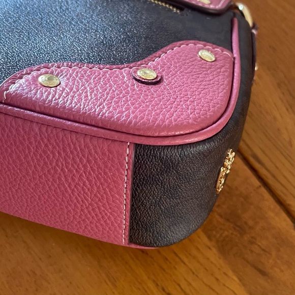 Like NEW COACH Millie Shoulder Bag Signature Leather Elegant Pink Dark Berry - Picture 11 of 16